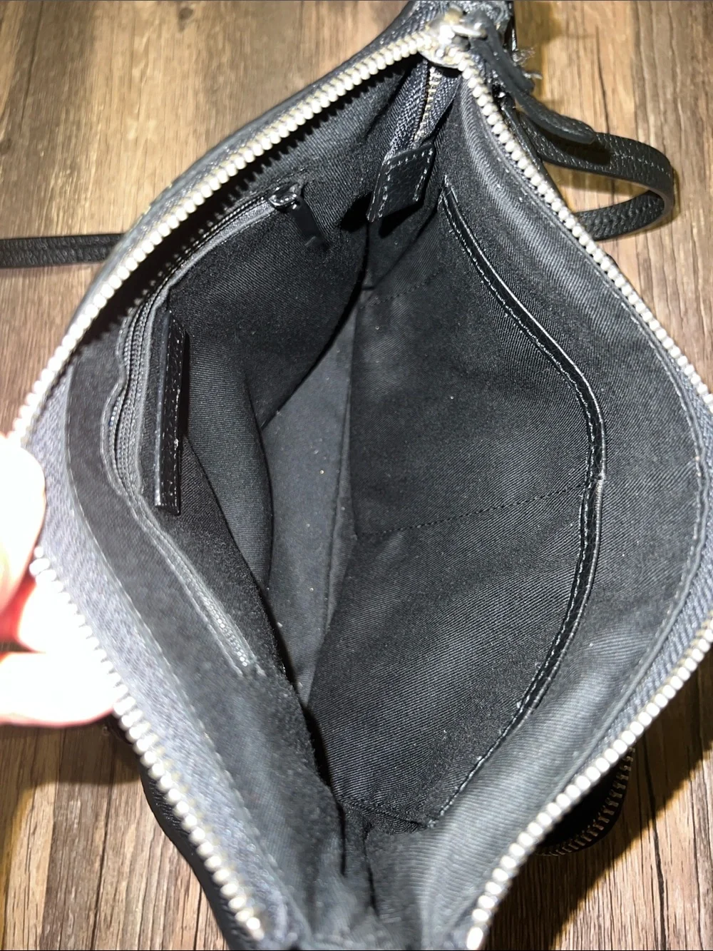 Pebbled Classic Black Leather Crossbody Bag - Picture 8 of 12